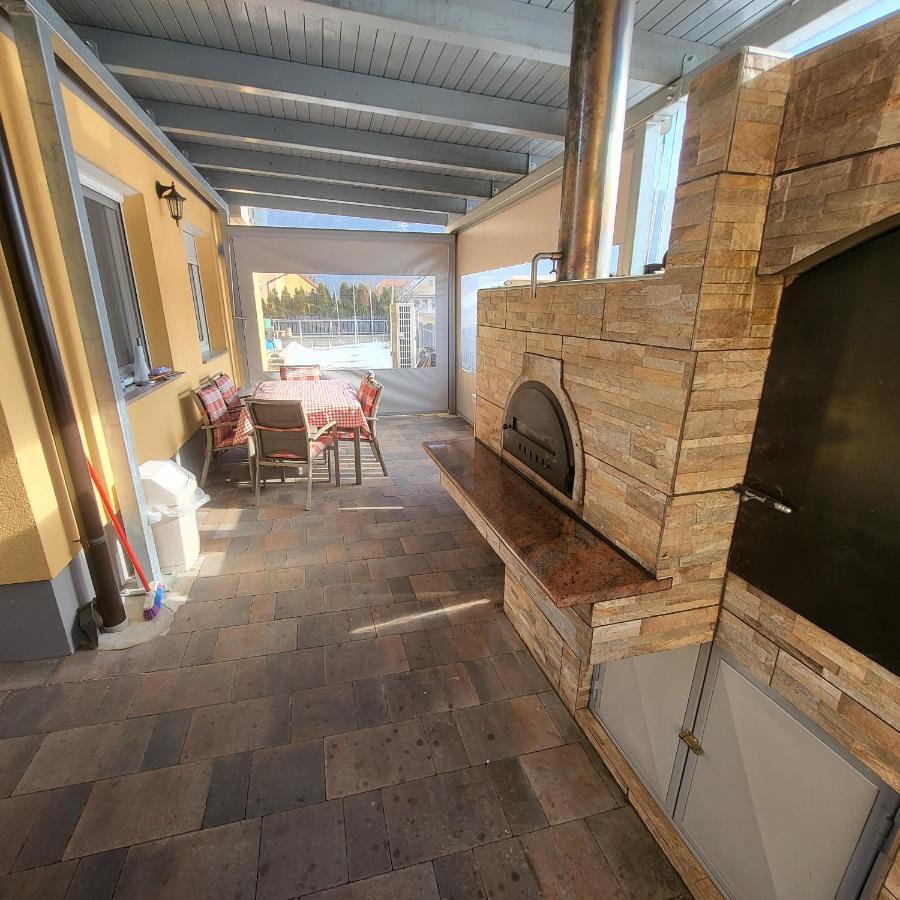 Apartment Zelimlje Skofljica ภายนอก รูปภาพ
