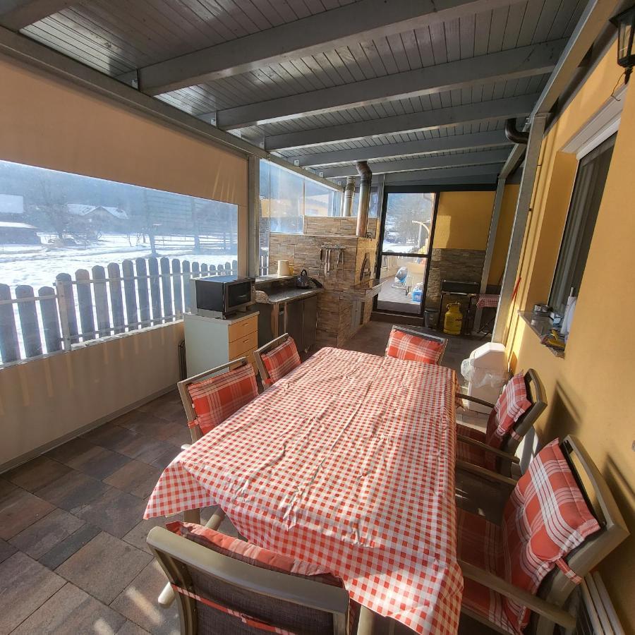 Apartment Zelimlje Skofljica ภายนอก รูปภาพ