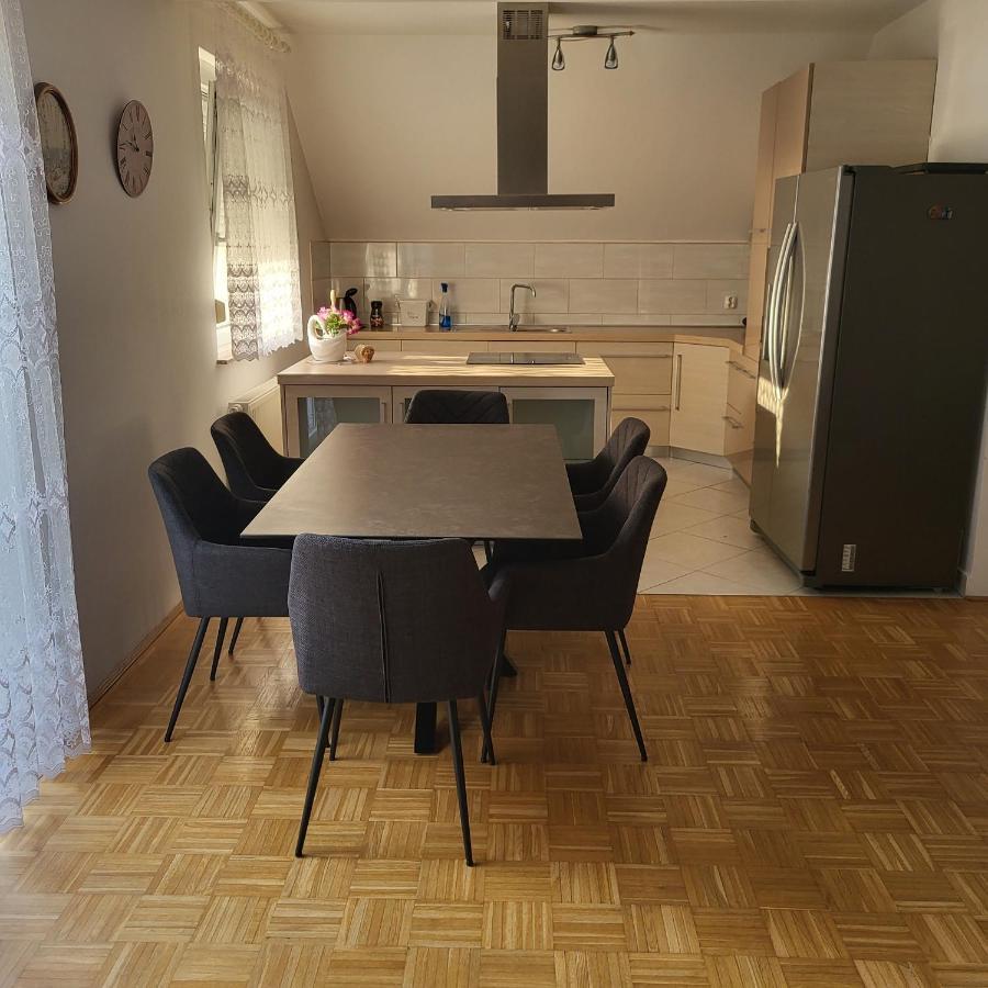 Apartment Zelimlje Skofljica ภายนอก รูปภาพ