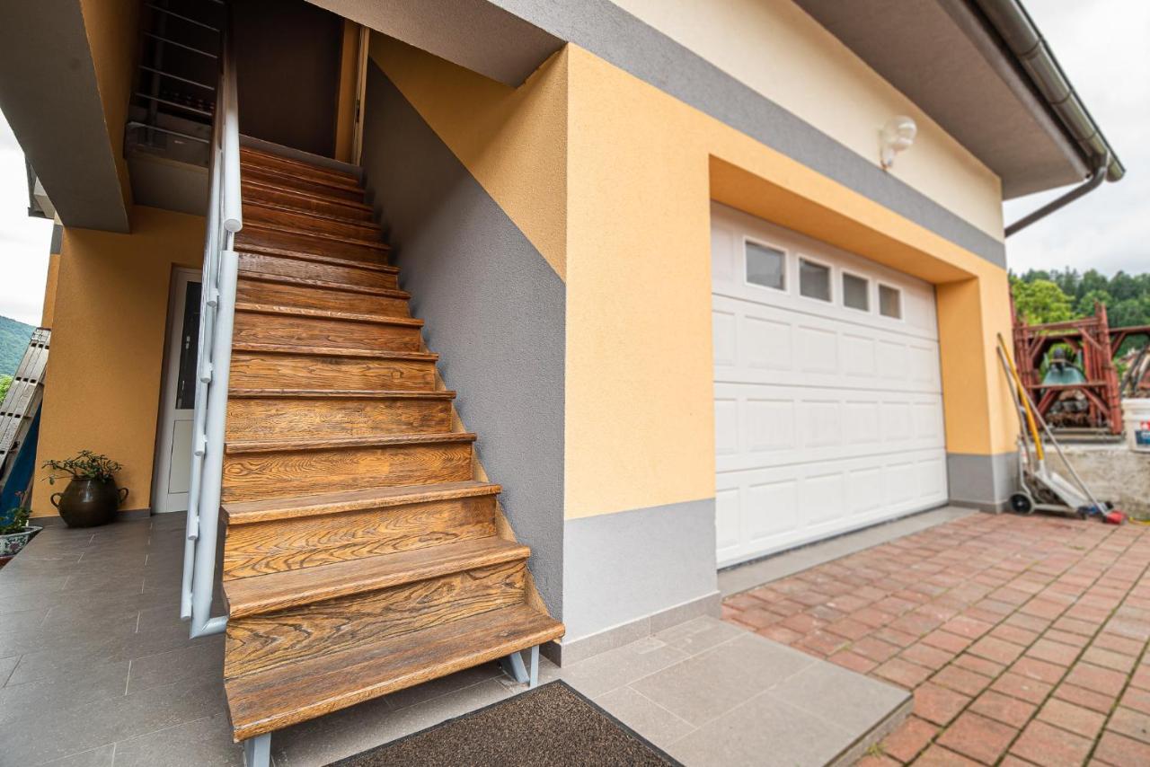 Apartment Zelimlje Skofljica ภายนอก รูปภาพ